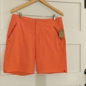 Title Nine ROGUE shorts sz 8